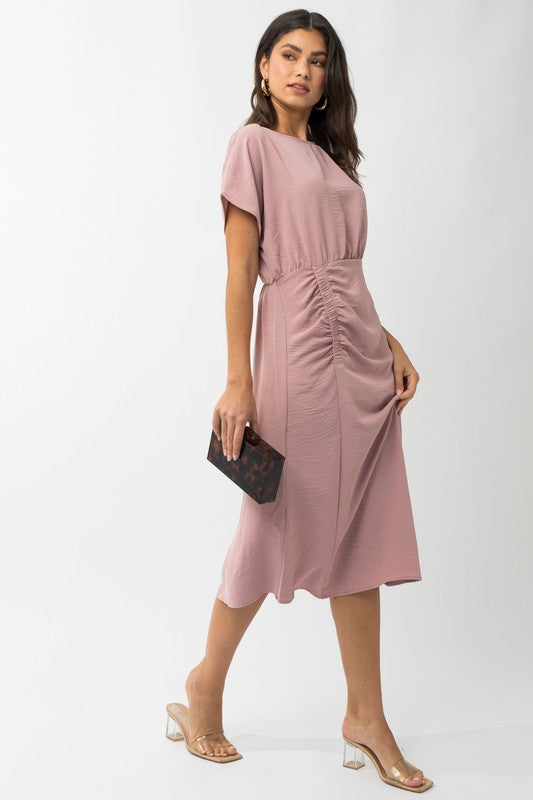 Elastic Shirring Midi Dress in mauve