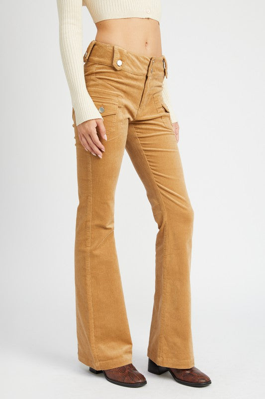 LOW RISE PANTS WITH BELL BOTTOM KAKHI