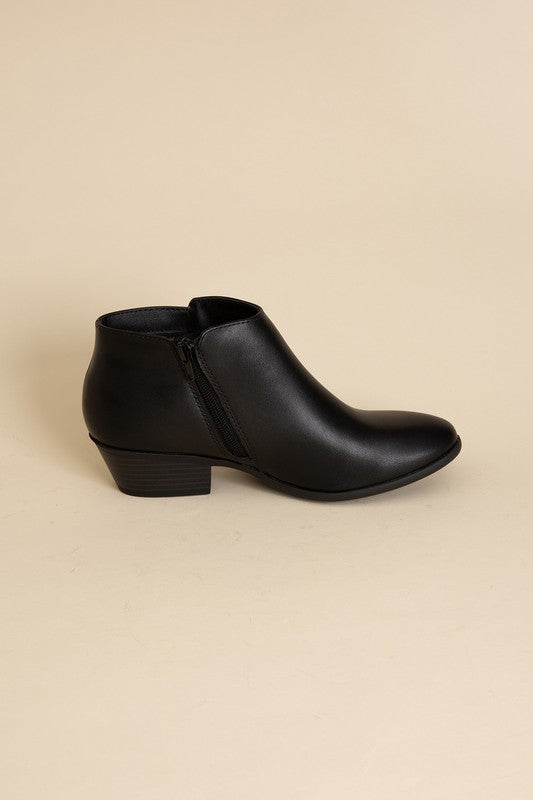 Mug Ankle Booties Black